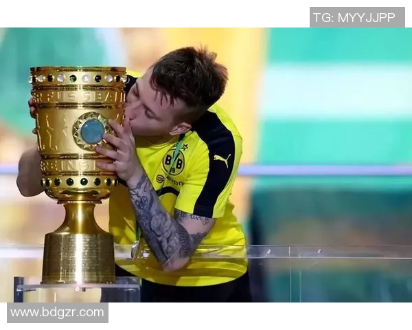 多特蒙德青春风暴的格策莱万罗伊斯组合如何重塑足球的未来