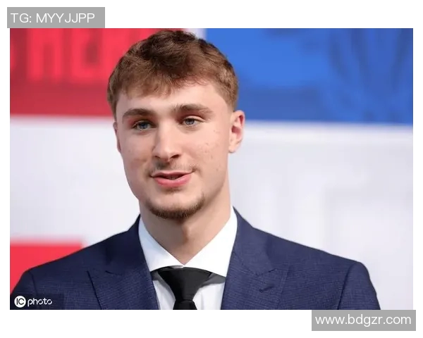 弗拉格加盟独行侠助力球队重返NBA巅峰之路的全新篇章 弗拉格加盟独行侠助力球队重返NBA巅峰之路的全新篇章