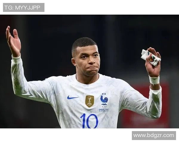 贝林厄姆在欧冠赛场大放异彩助力球队晋级展现超凡实力