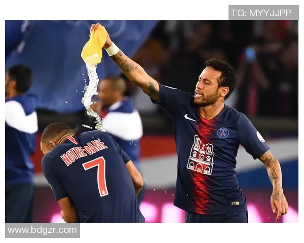 法甲巴黎圣日耳曼队的球星内马尔连续两场比赛未能进球，导致球队遭遇两连败