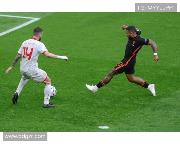 荷兰击败北马其顿,小组赛三战全胜:橙衣军团的完美开局 荷兰击败北马其顿,小组赛三战全胜:橙衣军团的完美开局