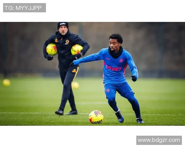 英超切尔西主场不敌狼队,遗憾的失去领先地位 英超切尔西主场不敌狼队,遗憾的失去领先地位